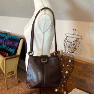 K.T. MOLL VINTAGE LEATHER SHOULDER BAG